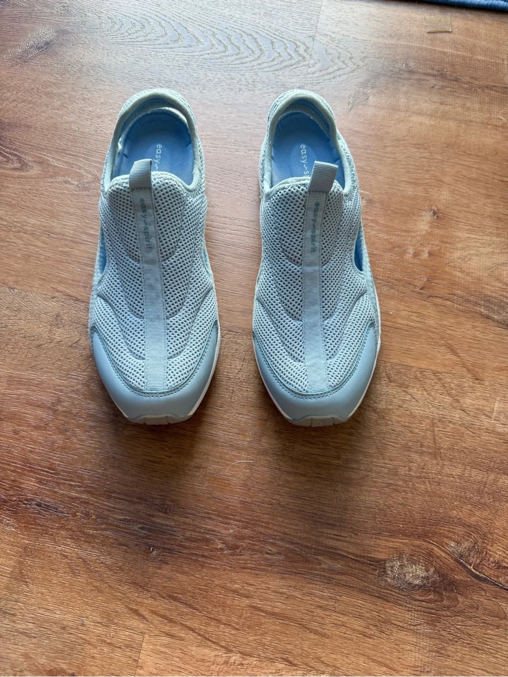 Easy Spirit Trina Slip-ons - Picture 2 of 5
